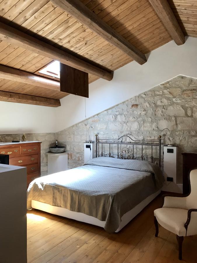 Appartement Le Tre Giare à Modica Extérieur photo