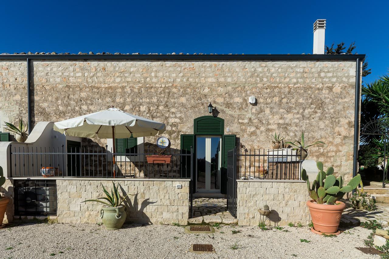 Appartement Le Tre Giare à Modica Extérieur photo
