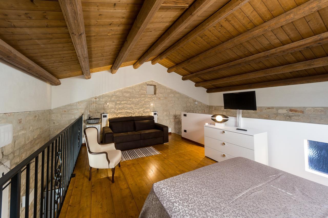 Appartement Le Tre Giare à Modica Extérieur photo