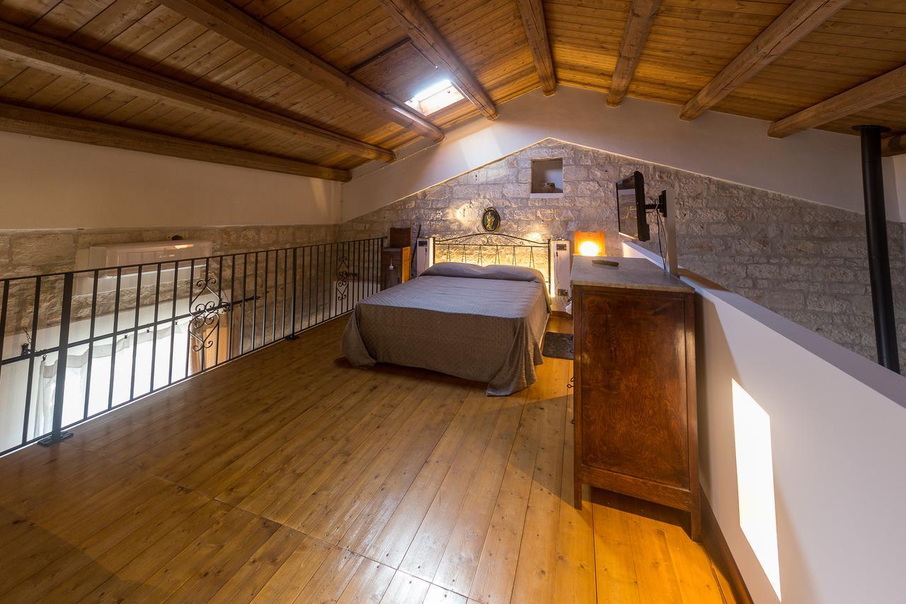 Appartement Le Tre Giare à Modica Extérieur photo