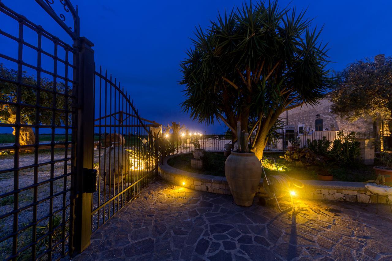 Appartement Le Tre Giare à Modica Extérieur photo